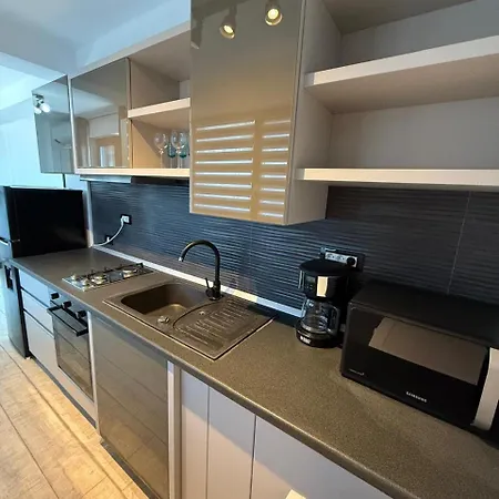 10 M9 Mamaia-sat Apartman Năvodari